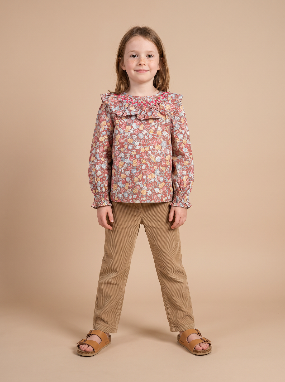 Blouse Rio rouge portee seule - vue plein pied