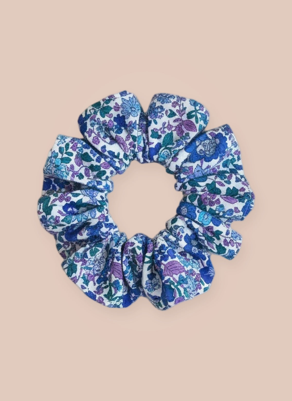Chouchou Aurora bleu, gros plan