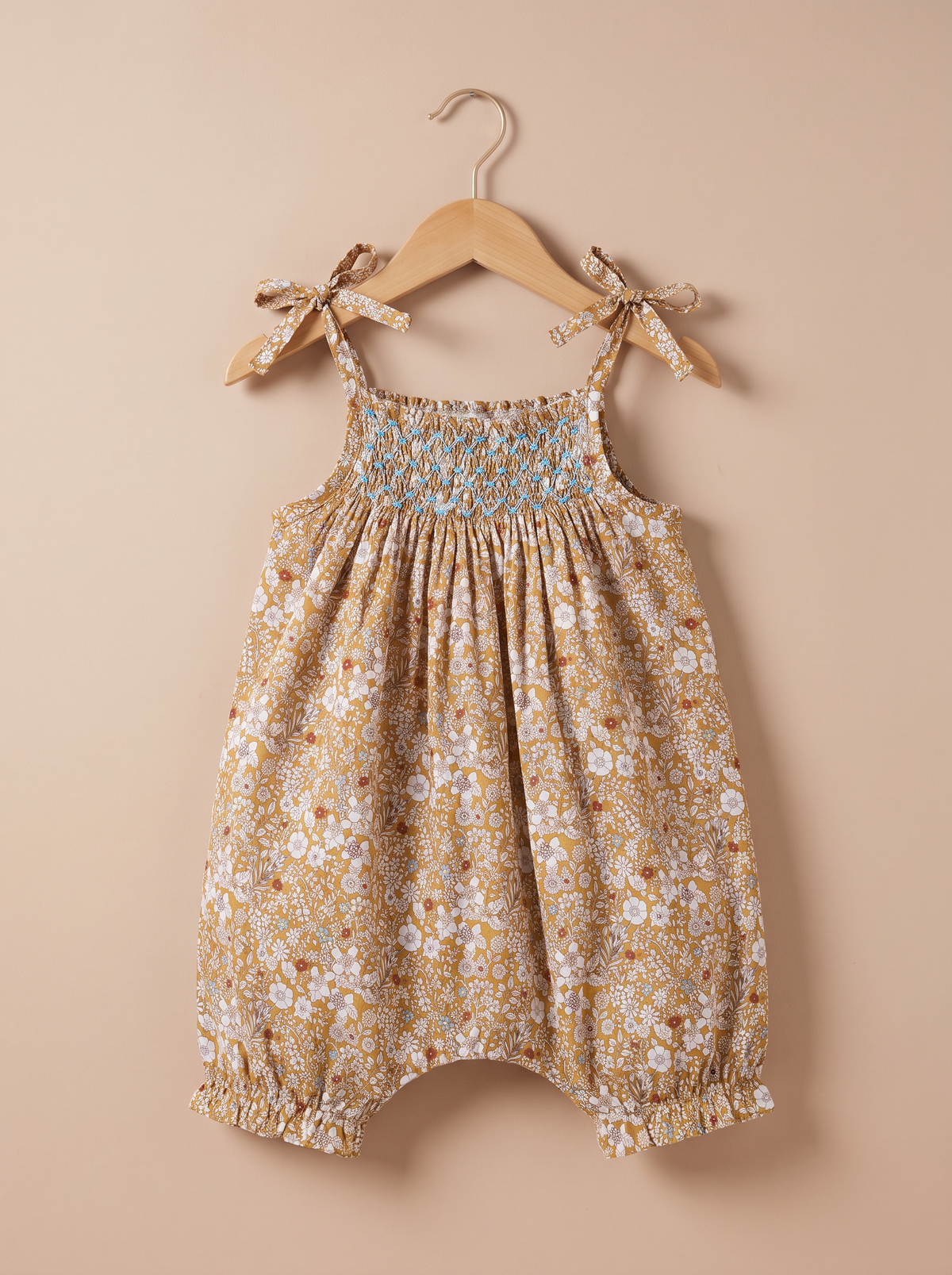 Combi Kami June beige sur cintre, vue de face