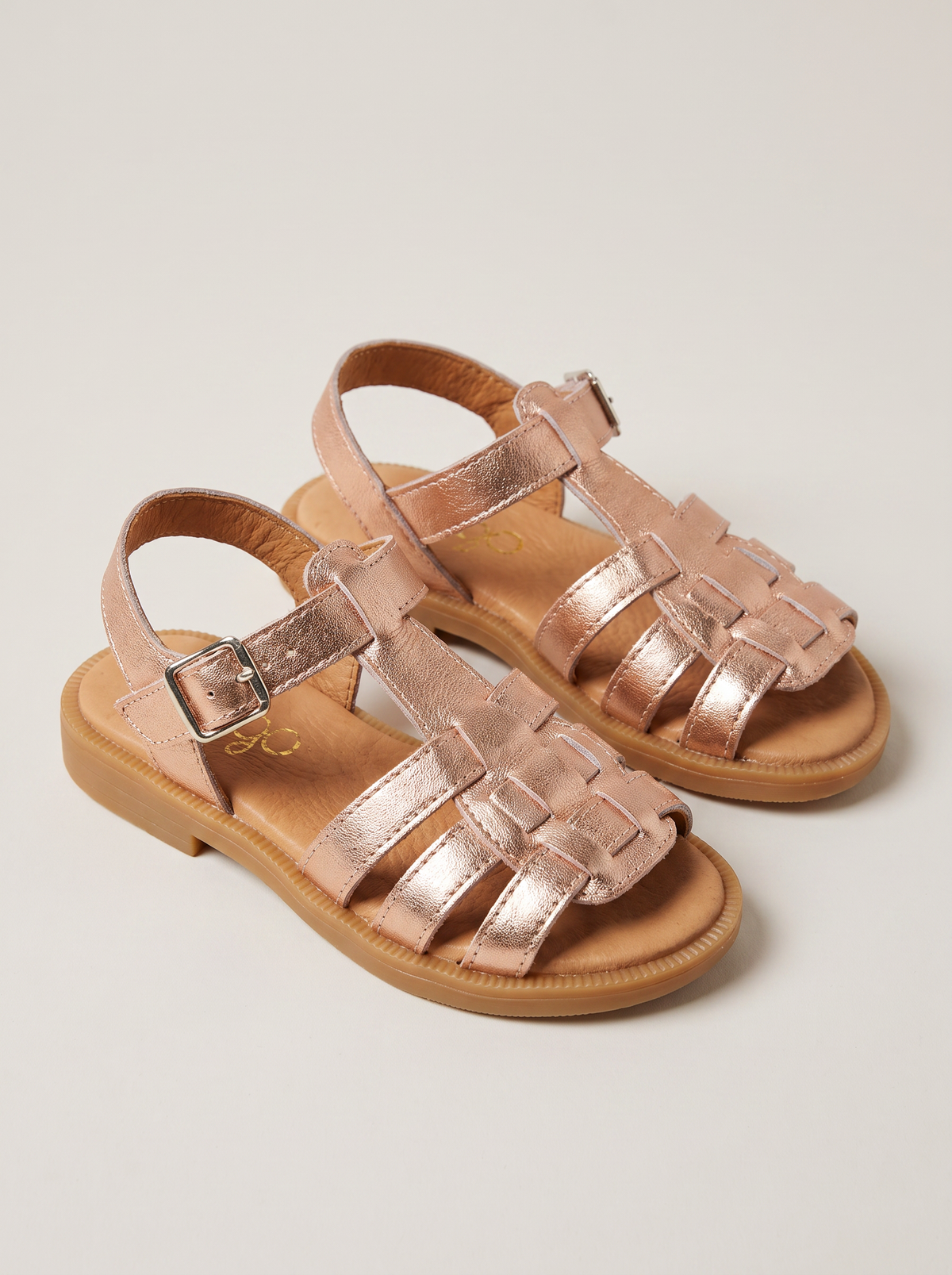 Sandale Flavy rose gold - paire en studio