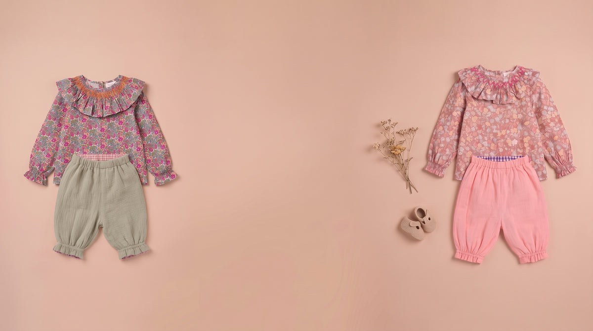 Ensembles bébé Laingo : blouses Rio et bloomers Romy à plat