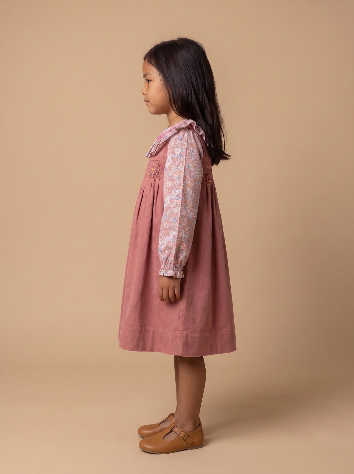 Robe Lalie et collerette Rio Elyna - profil